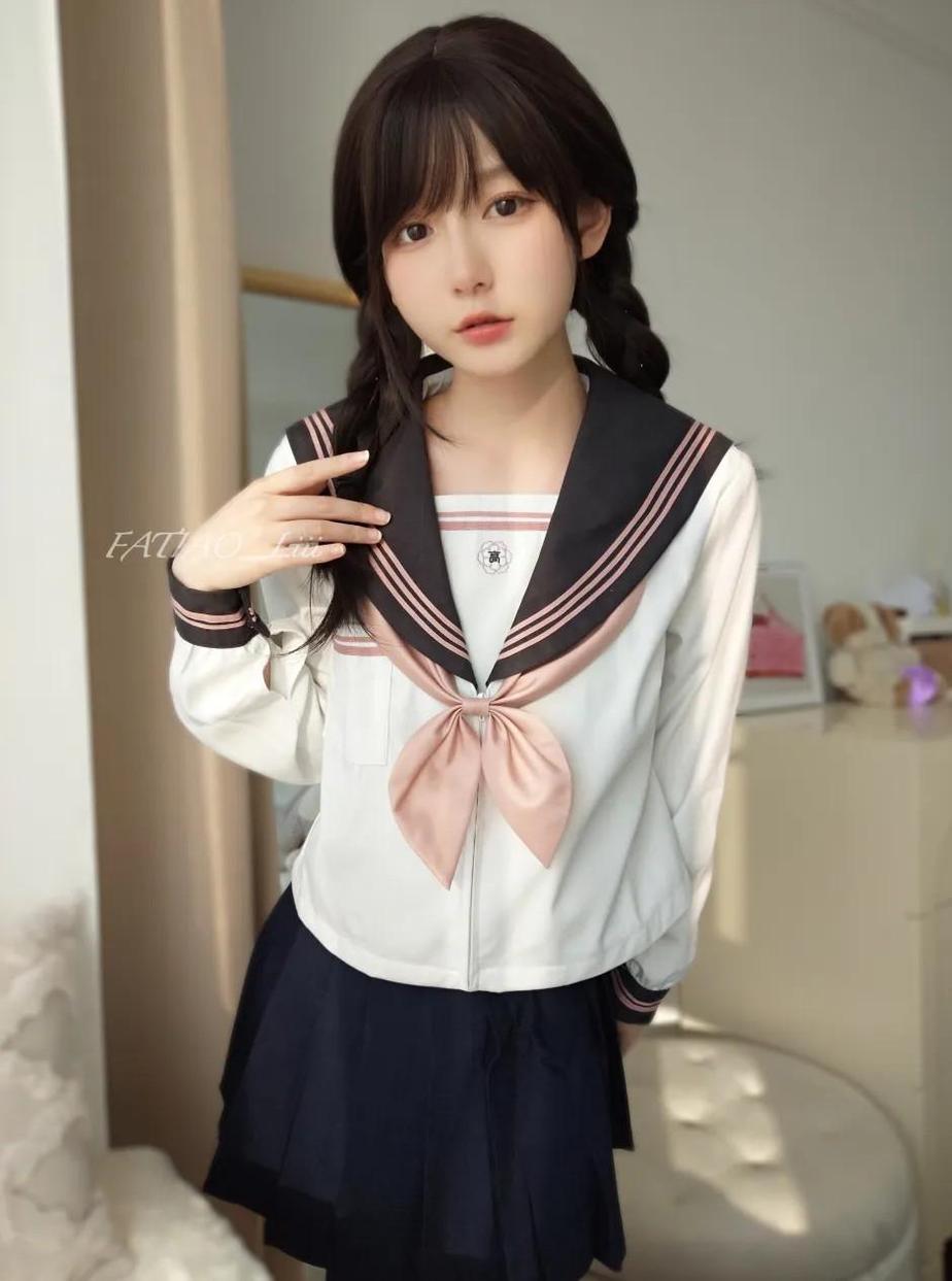 迷之呆梨免费全集，极致cos作品分享 - 拾娘院