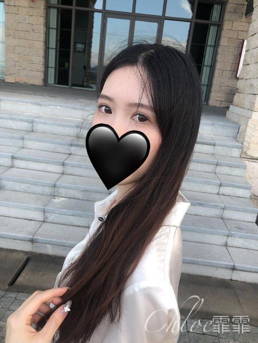 Chloe霏霏足部合集：最新合集，满足你对足部的热爱
