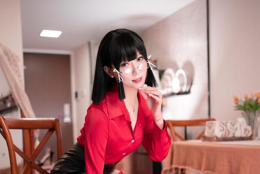 时尚达人必看！Money冷冷soxy分享精选服装搭配