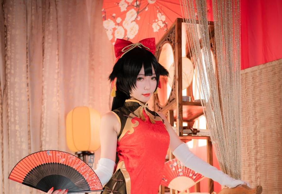 真人cosplay魔法少女的款款风情，money冷冷下载直观现场