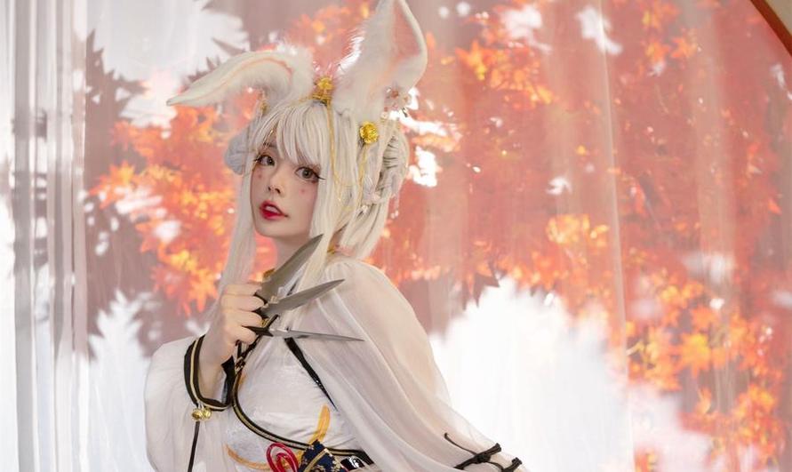 神明巫女ninja阿寨寨的神秘cos图集：全新形象让你看到不一样的她