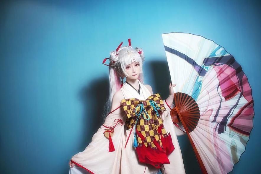 yui金鱼cosplay缤纷上演，经典作品一一呈现