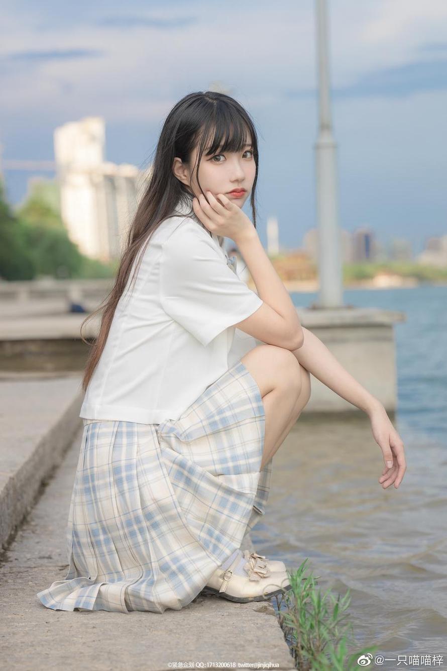 紧急企划一只喵喵梓immpic，超燃套图发布