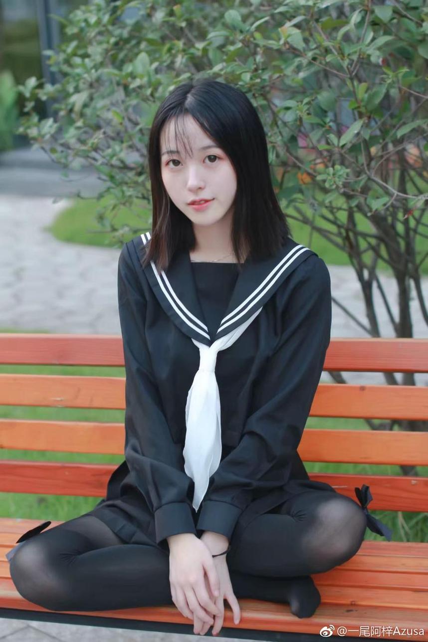 一尾阿梓阿圆是谁的魅力尽显于她的美图之中