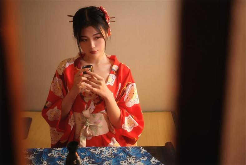 一米八的大梨子为你打造绝美海洋球cos，原图分享，一秒抢眼