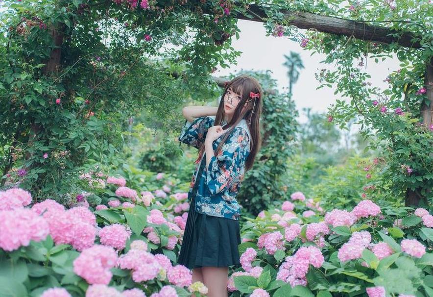 更来更精彩！五更百鬼女仆更新了