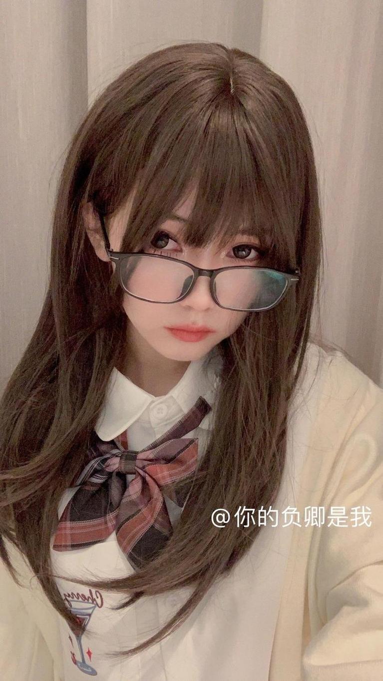你的负卿图片腿美图，cosers的私藏收藏