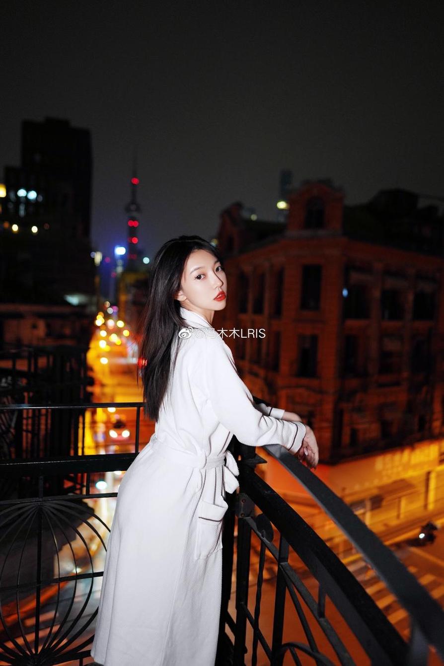 高清美图大放送！冯木木写真在线观看新照片更新