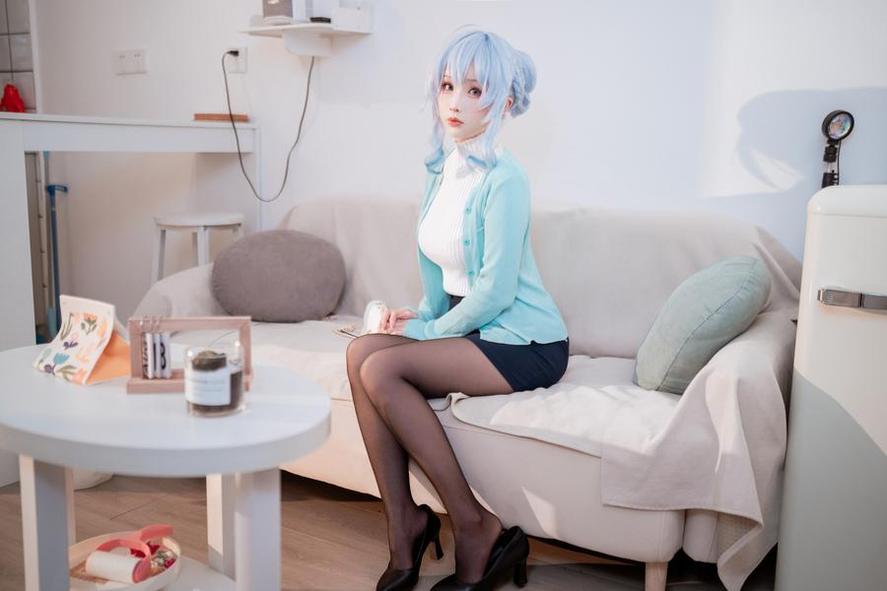 纵横驰骋凉凉子花涧兔图片：一览自然界的奇迹
