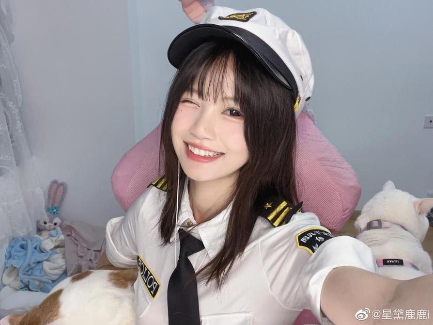 千反田鹿子小僵尸的cosplay照片：只为呈现最完美的角色扮演之美