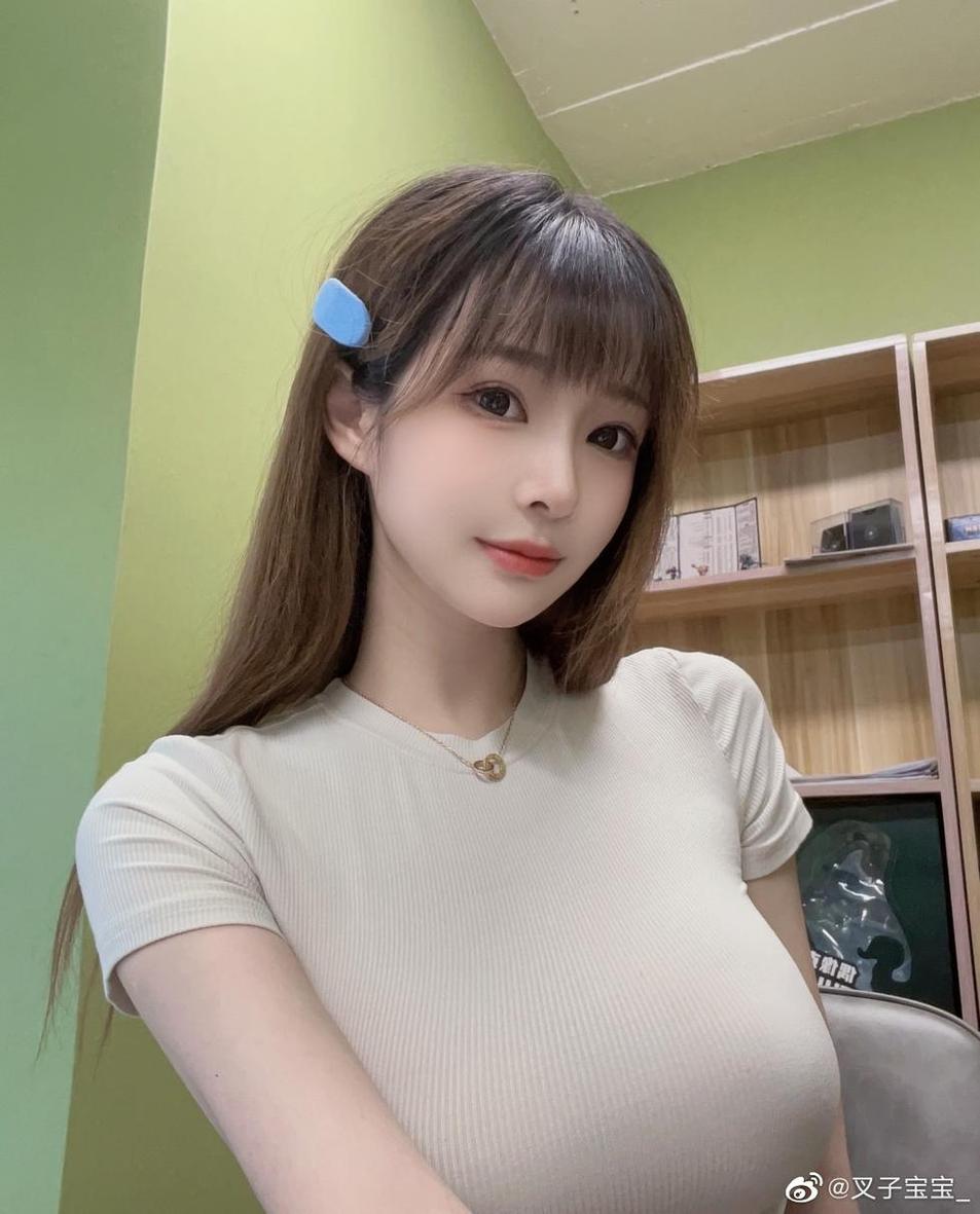 精选叉子宝宝cos照片，看后让人欲罢不能