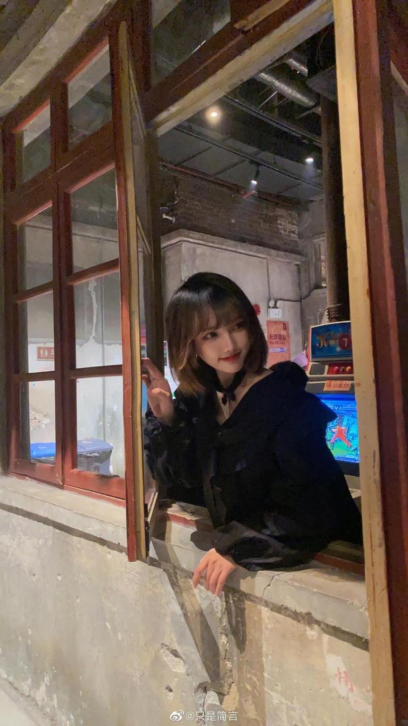 只是简言真名的cosplay作品终于公开了，绝对惊艳