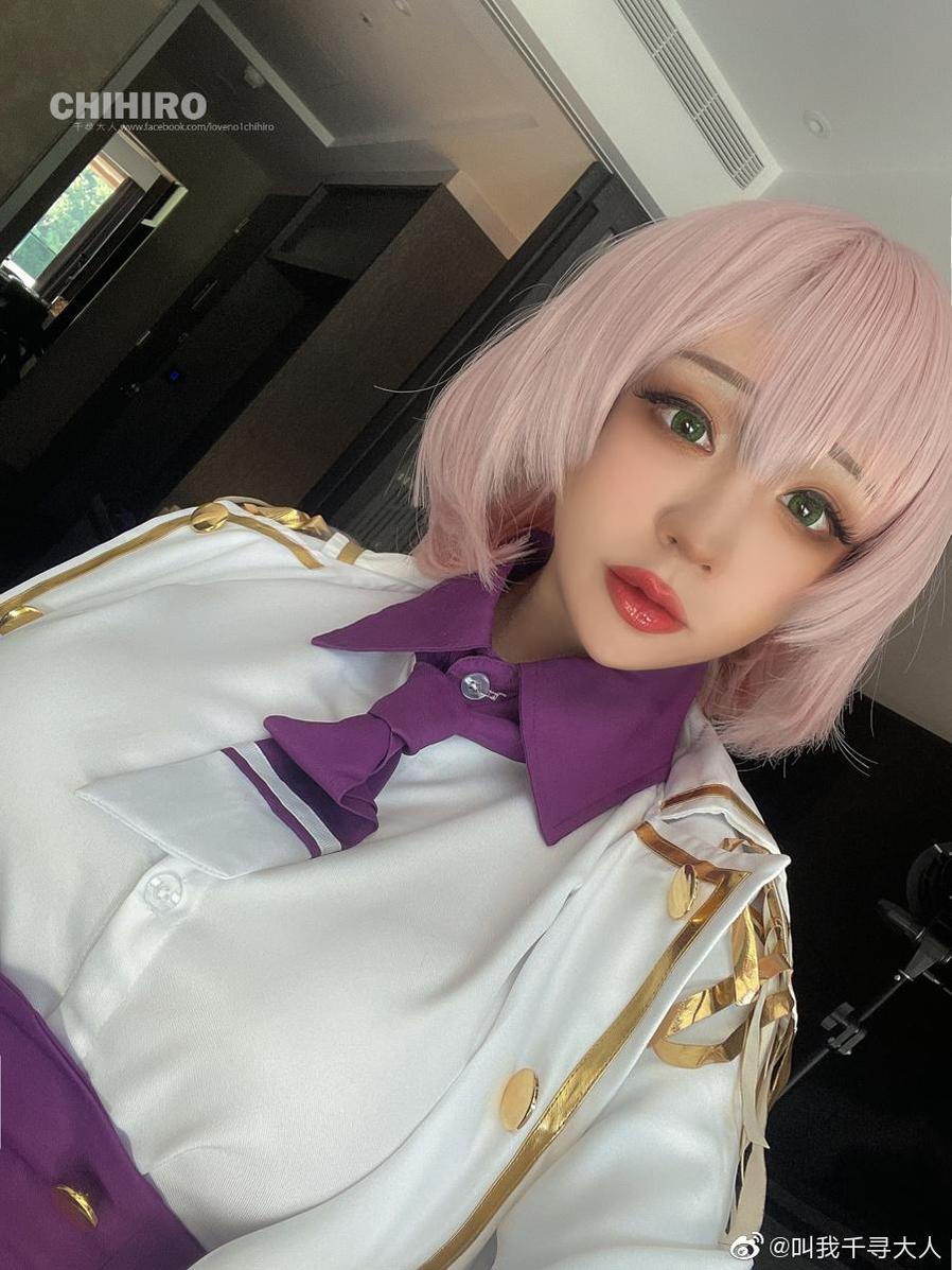 叫我千寻大人生日送上最新的cosplay照片分享给大家，以表达对大家的感激之情