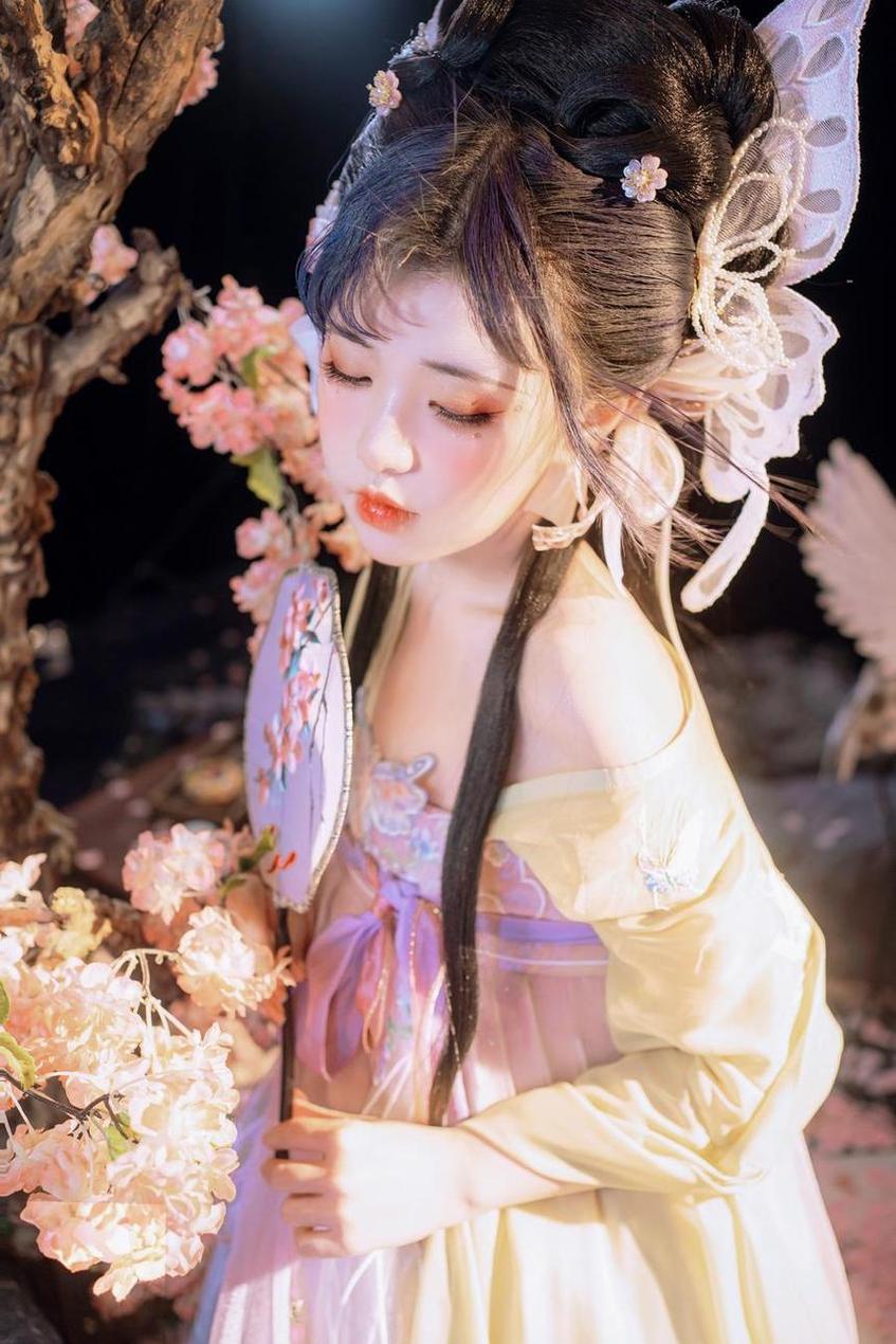 喵小吉cos作品原图分享，越看越喜欢的精美照片其中之一