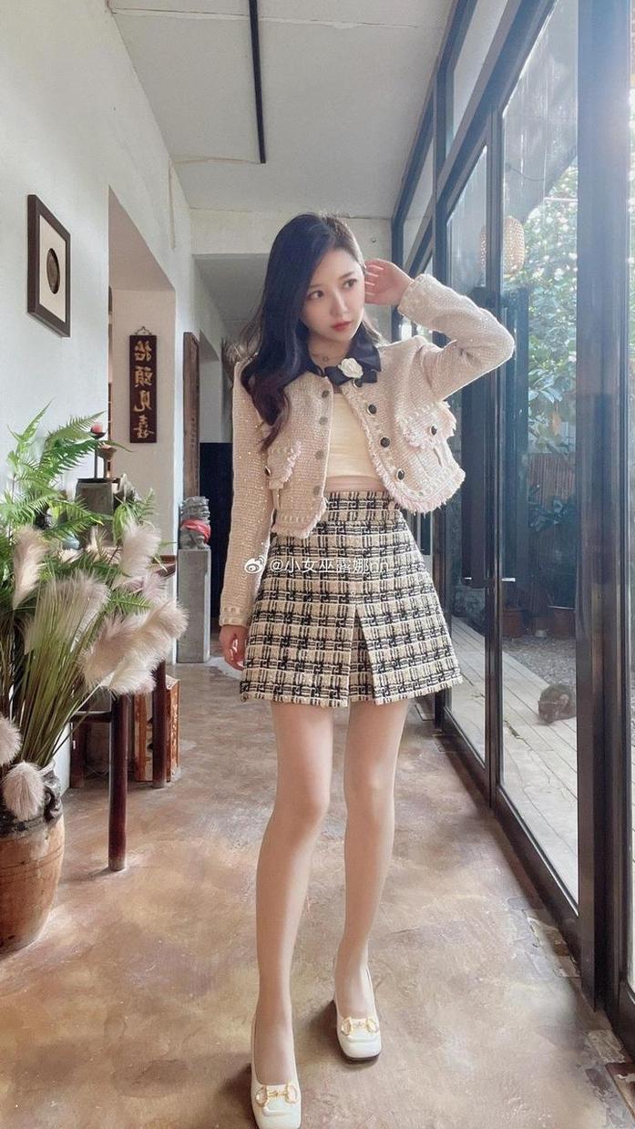 小女巫露娜免费电子图包：我的cos摄影美图集