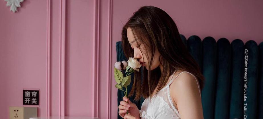 小小璐sake微博美图更新，cos人物感受别样魅力