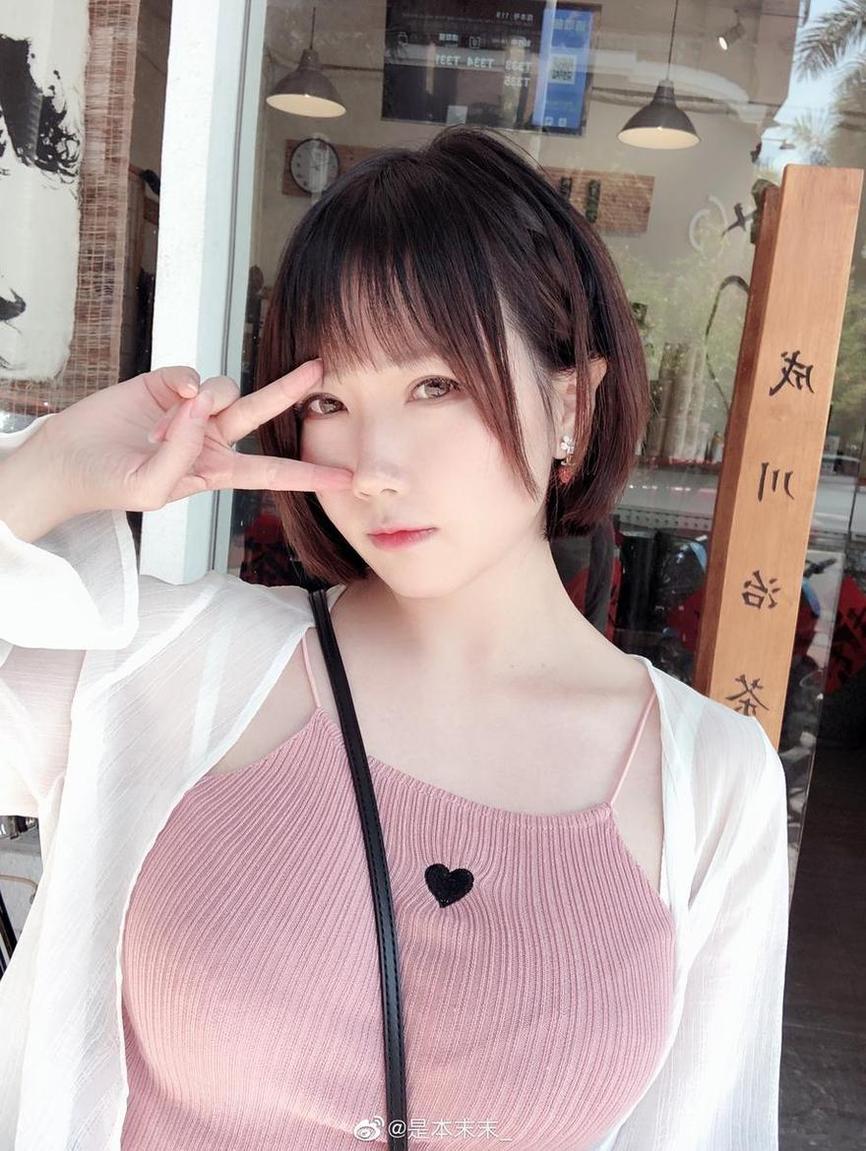 是本末末写真，cos照片绝不马虎