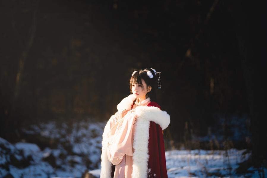 美轮美奂的樱桃喵cos少女季第一期原图