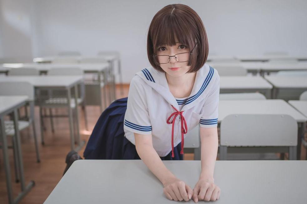 白金sakiii独家cos作品预告，让你认识更多cos界的新面孔