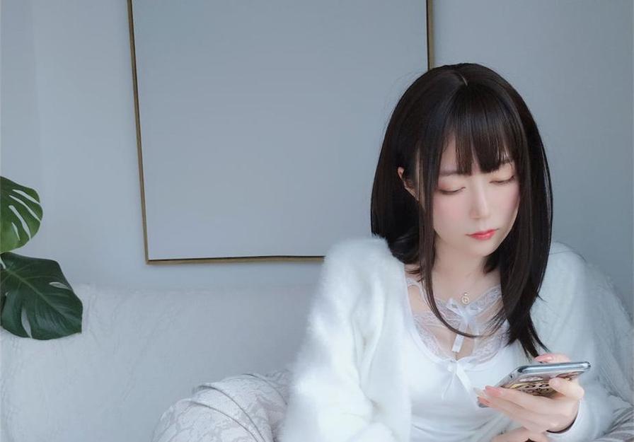 巨匠之作！白银81图片同步让你获得看似不可能的视觉震撼。