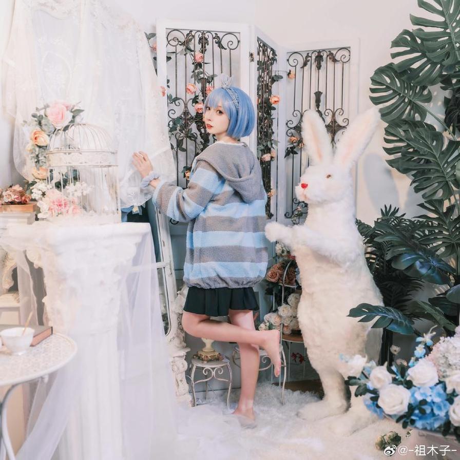 祖木子lolita超话快把鱼干，更新的作品分享，让你体验全新cos风格