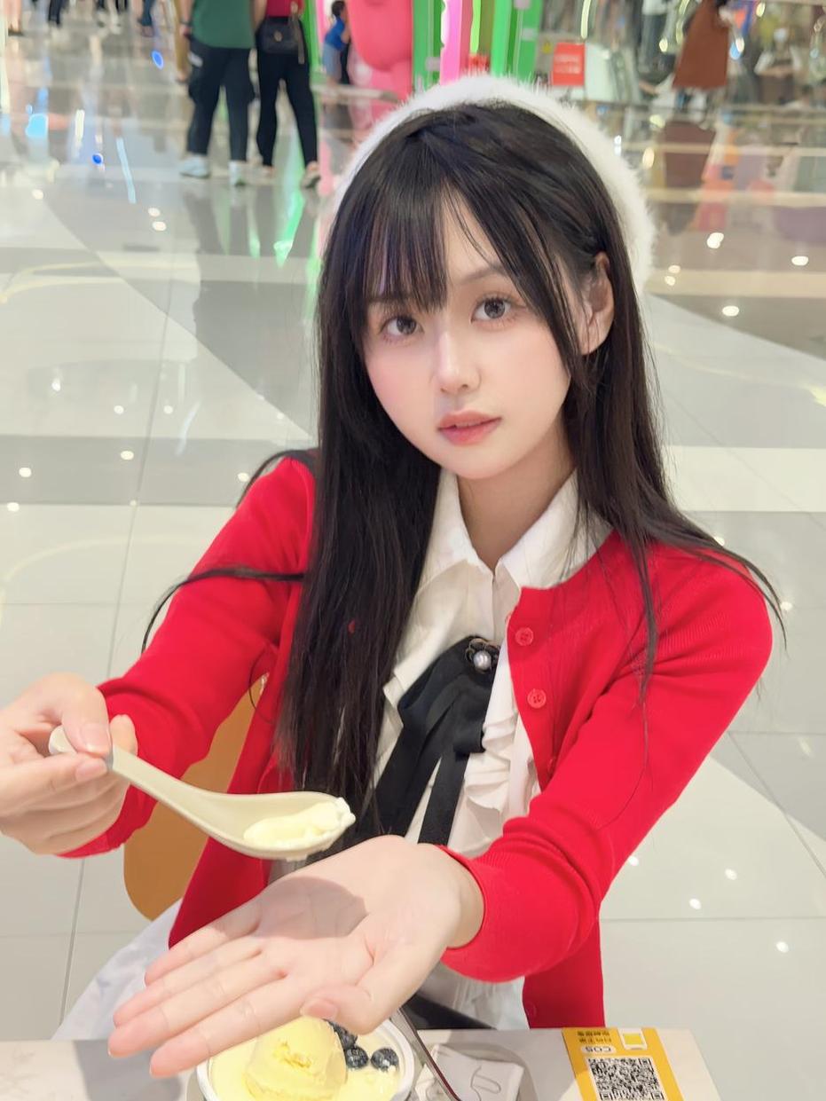美图连载中：《萌芽儿图集》图包原图分享