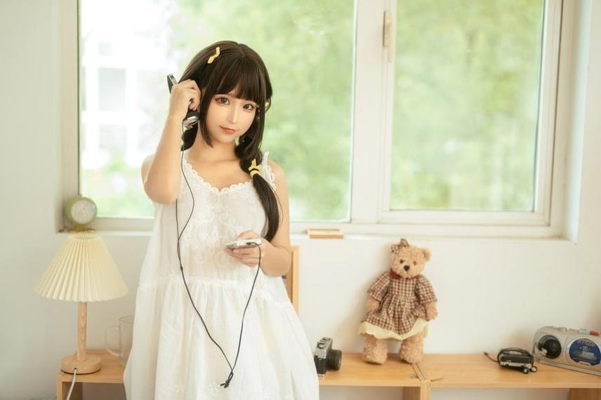 蠢沫沫教授的恶作剧：cos作品分享，看尽最绝美角色扮演