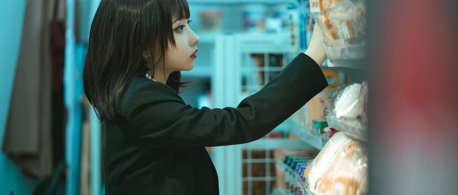 蠢沫沫小画家的美图：让你看到令人动容的美丽