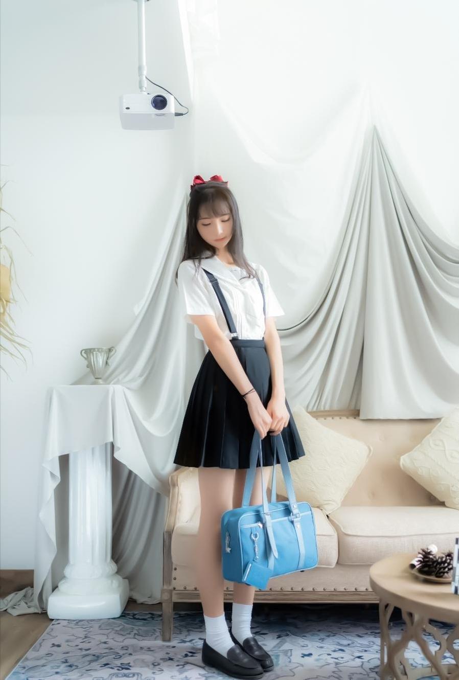 西呱呀呀呀白猫咪的图包，你们的少女气息，我来收下了