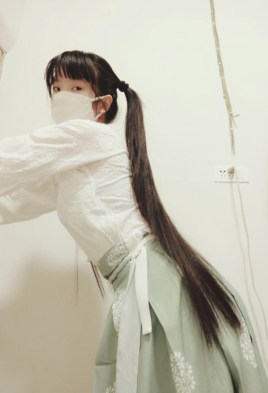西尔酱金鱼和服照片：完美定制，将你的喜爱装在相框里。