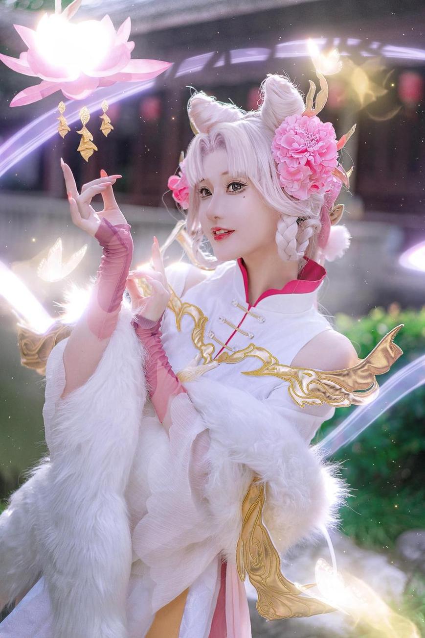 重磅来袭！露儿大魔王小舞cos合集，让人目不转睛