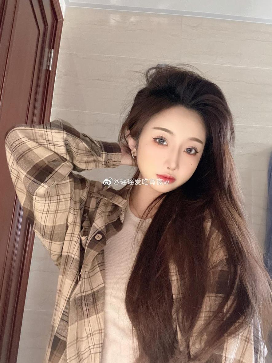 鬼畜瑶在不在镭射，这组照片绝对是你图包中的最爱