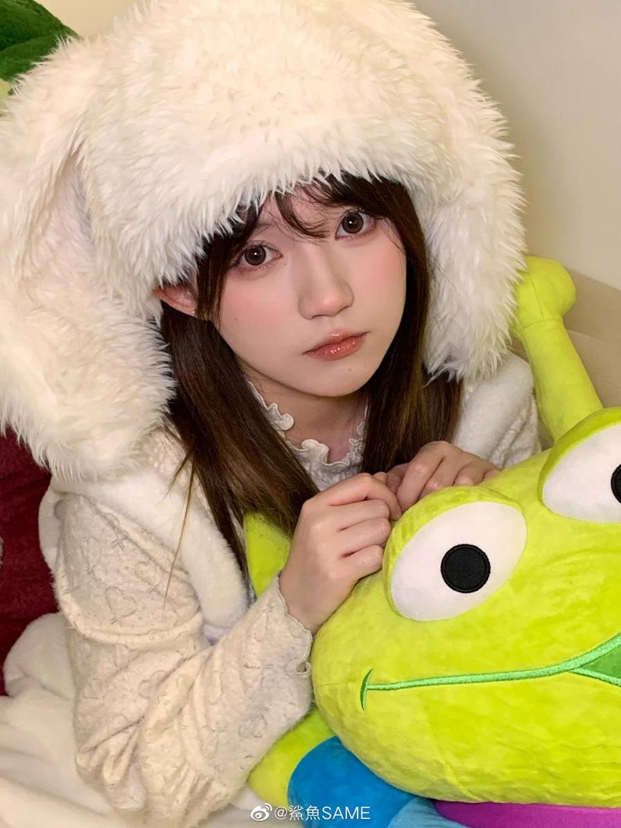 轻松享受！欣赏鲨鱼same真实名字的美图秀