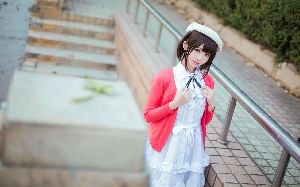 鳗鱼霏儿真实姓名的美图：水手服cosplay