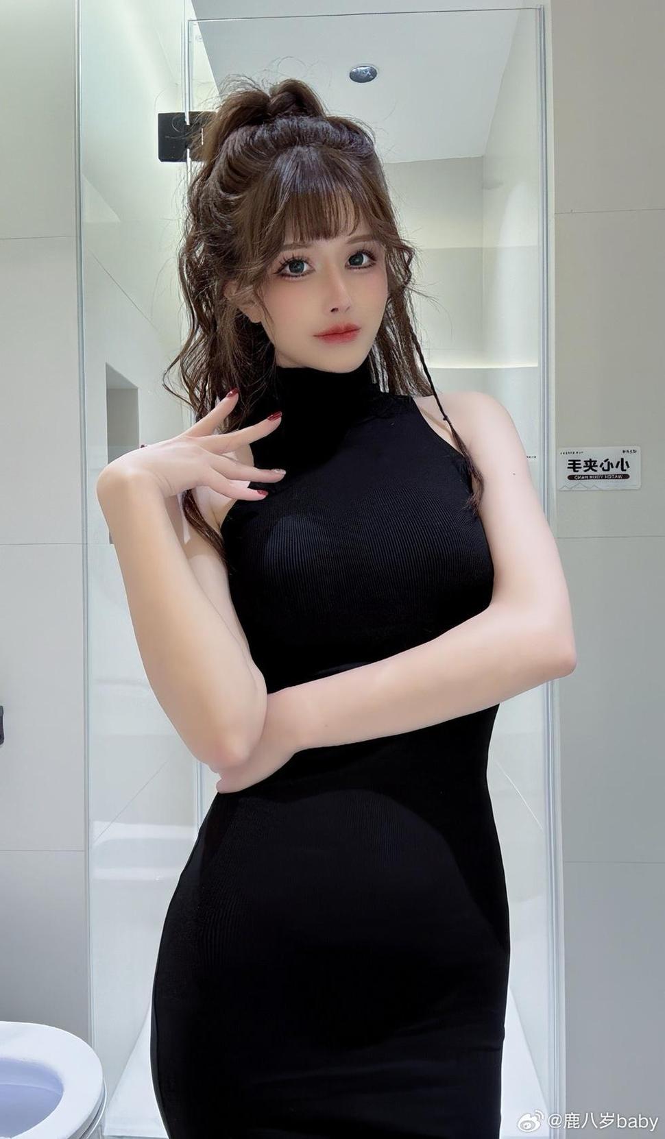 鹿八岁汉服艺术：cos合集，演绎传统之美。